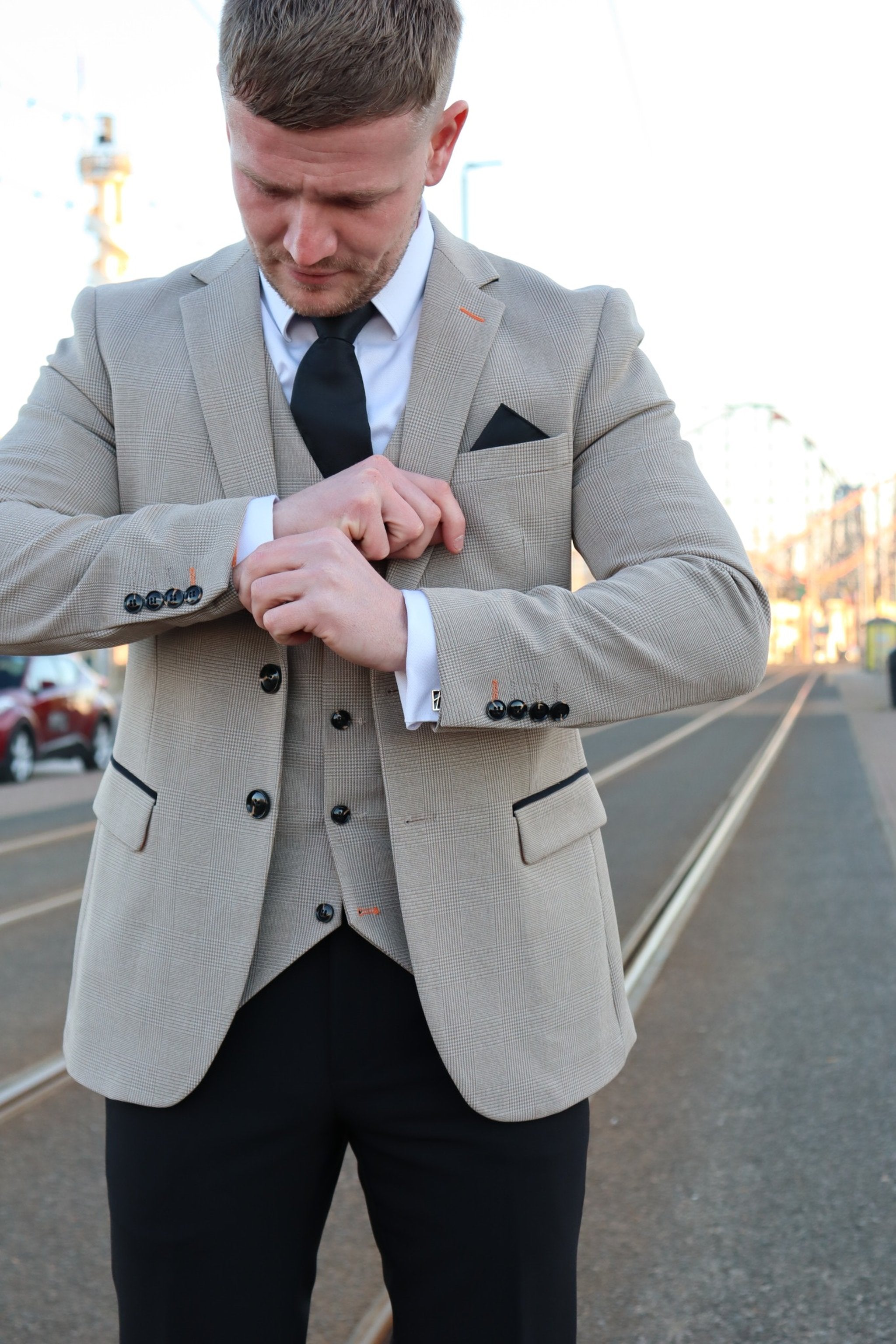 SUITBAE Charles beige contrast three-piece suit for weddings and formal events